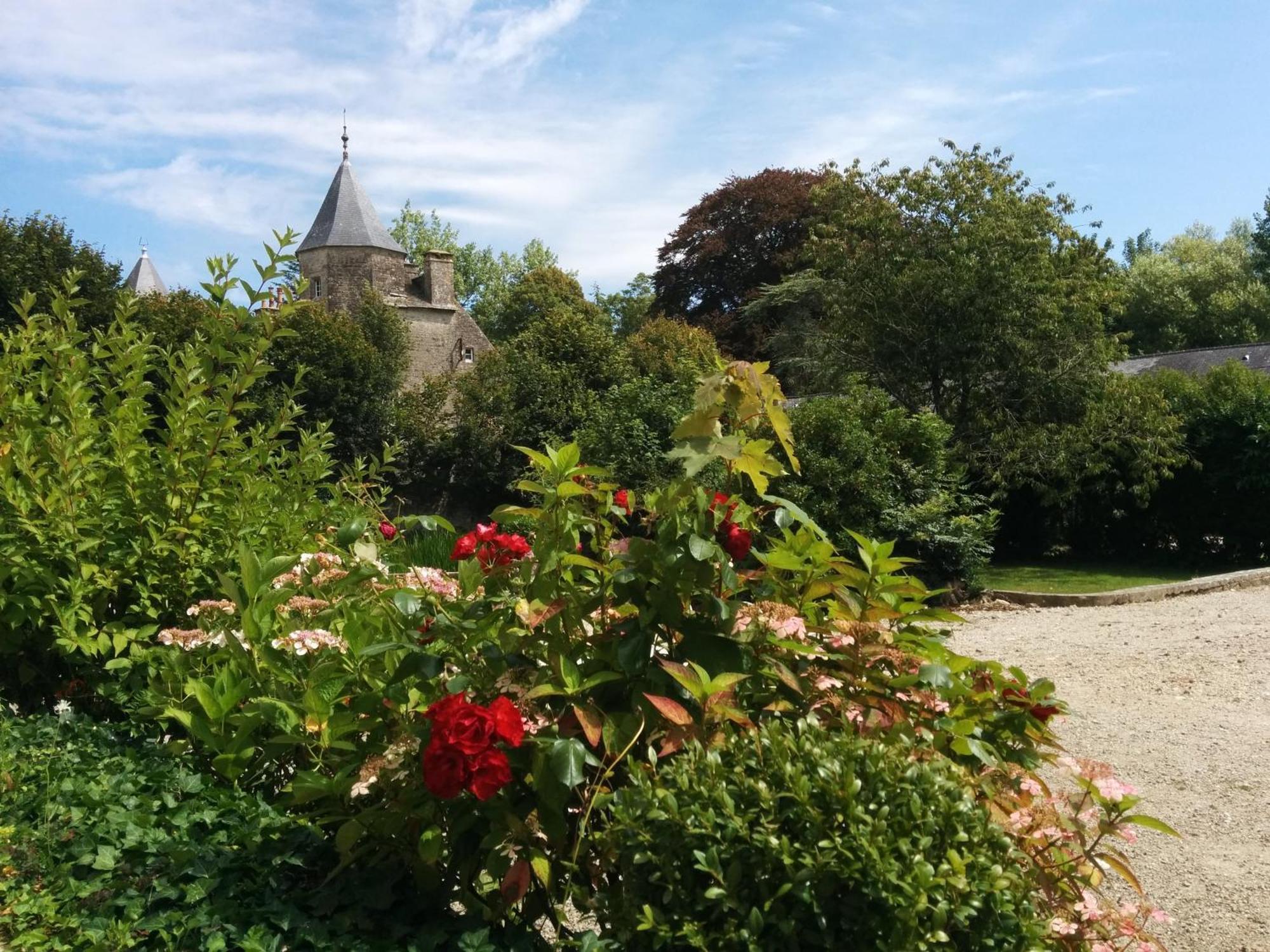 Chateau De Flottemanville Room photo